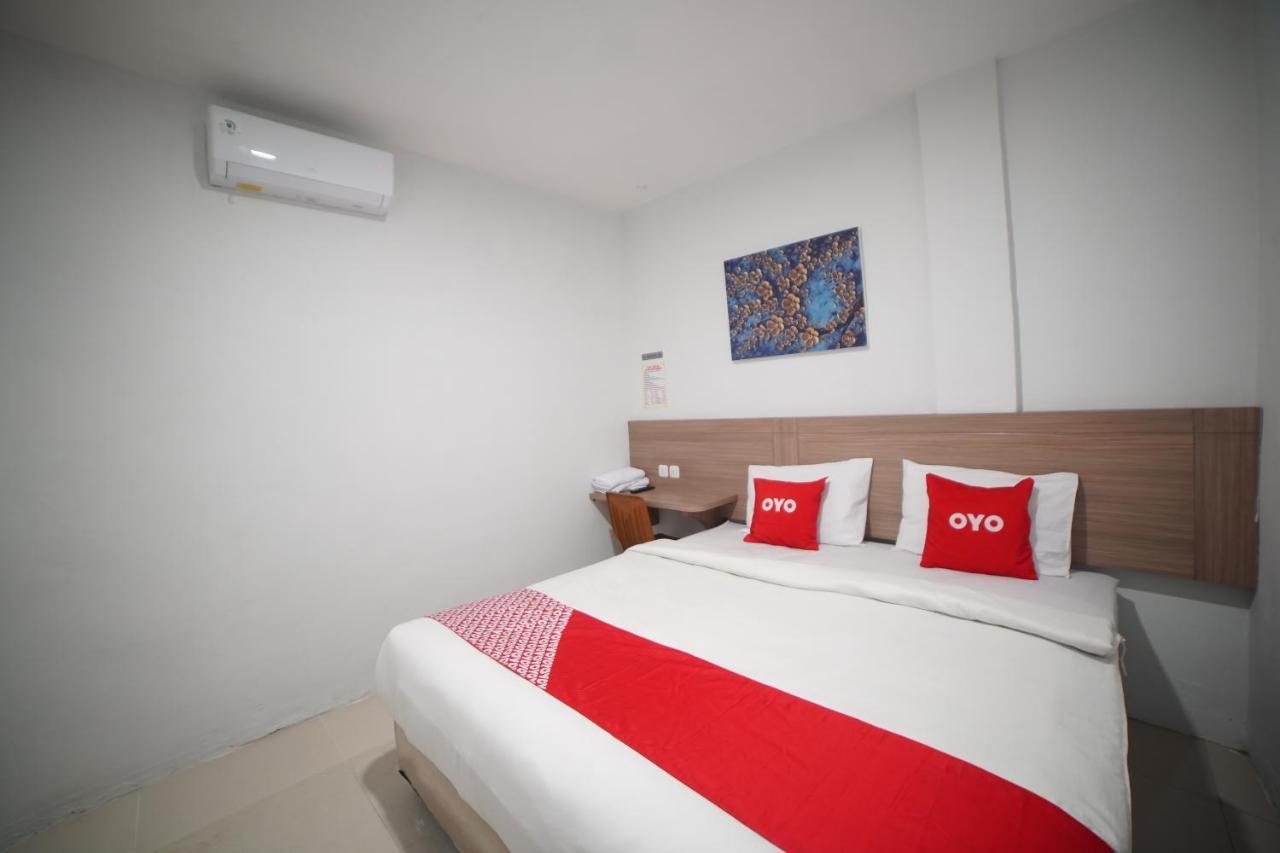 Hotel Oyo 90830 Multatuli 2*
