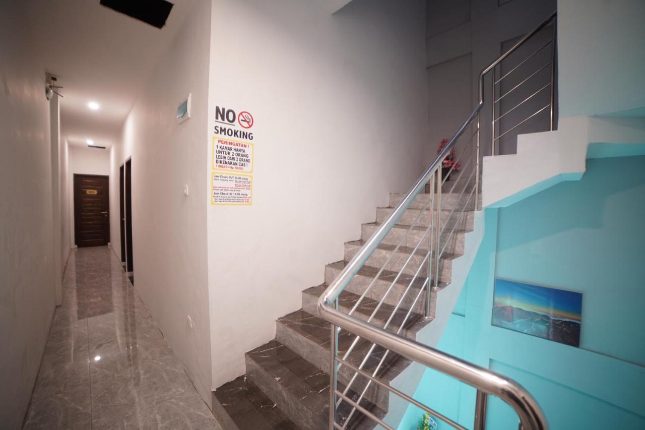 Oyo 90830 Multatuli Hotel 2*